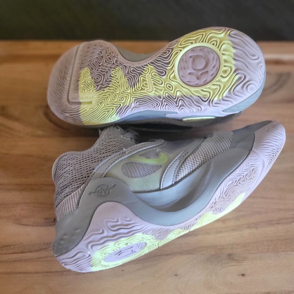 Nike KD Trey 5 X "Particle Grey/Lilac Violet Frost" Men's Basketball Shoes Sz 6 - Picture 8 of 9